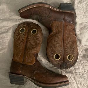 Men’s Ariat Heritage Roughstock Western Boot